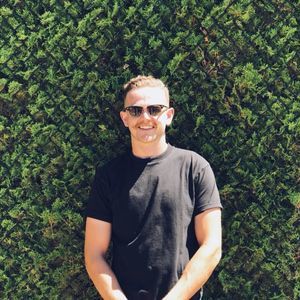 Meet your Posher, Logan